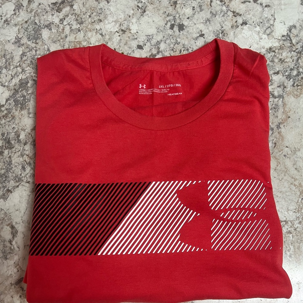 Men’s Under Armour Tshirt 2XL